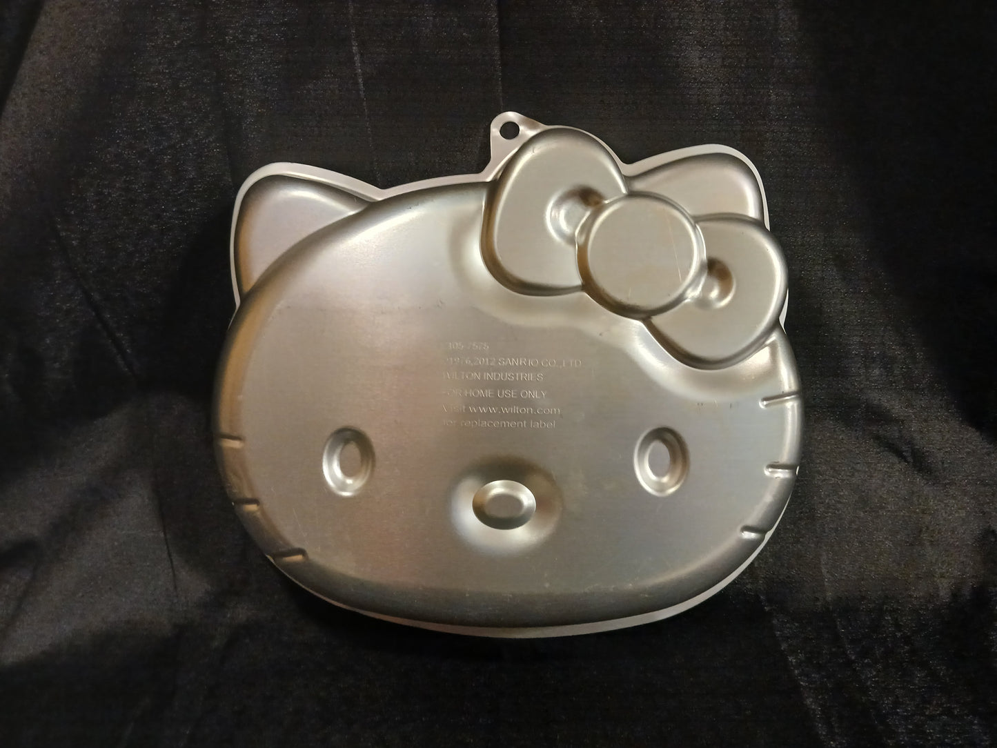 Hello Kitty Cake Pan
