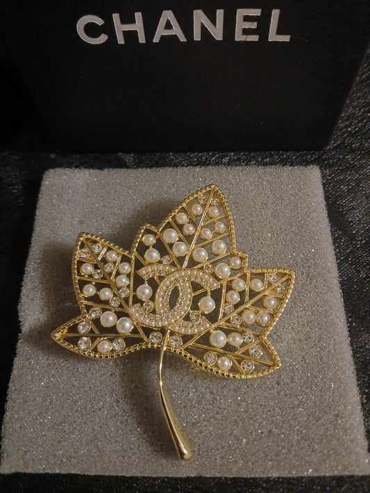 Chanel Large Gold and Pearl Leaf Pin, 2018 Collection